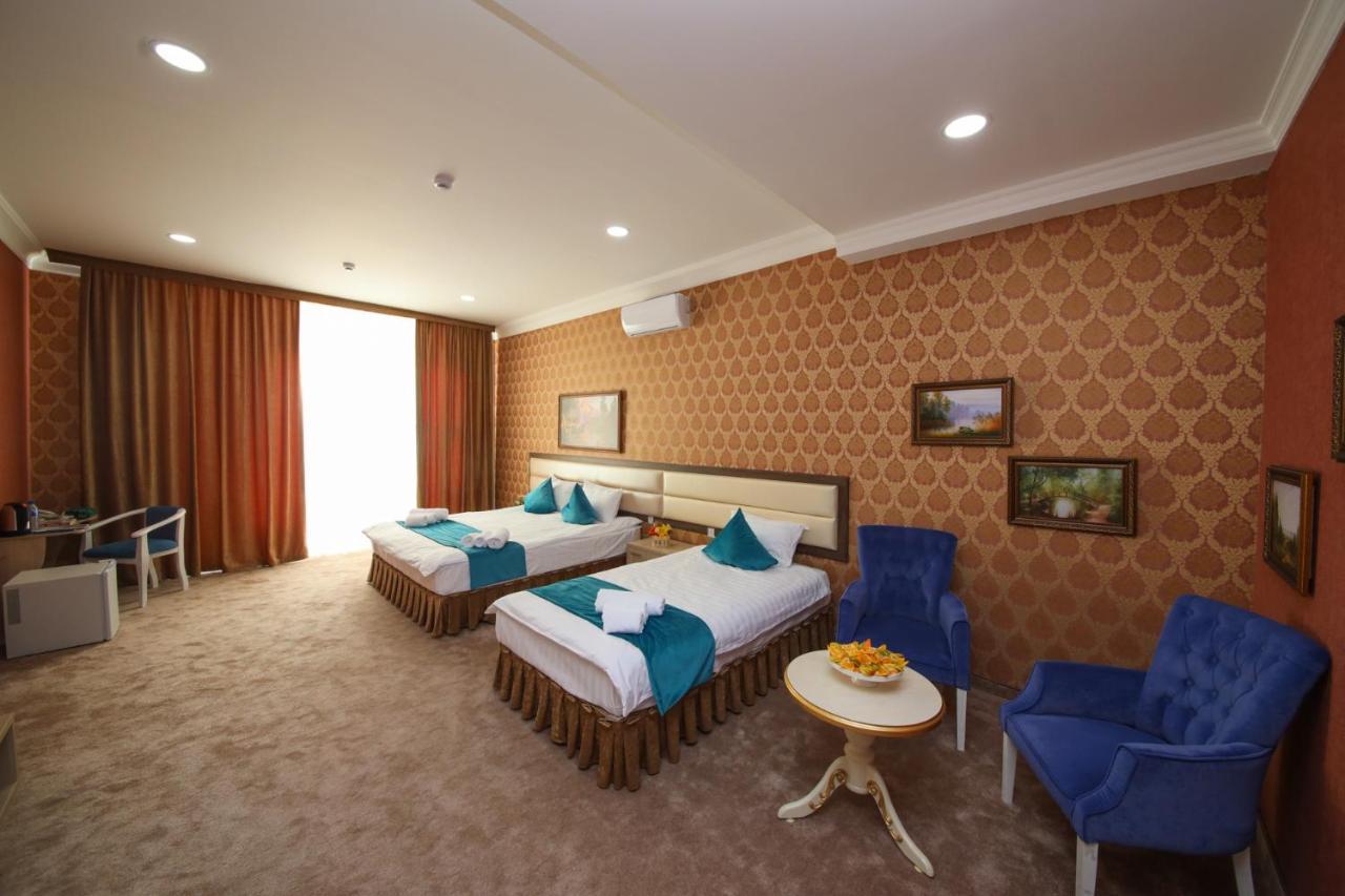 Hotel Globus Taşkent Dış mekan fotoğraf