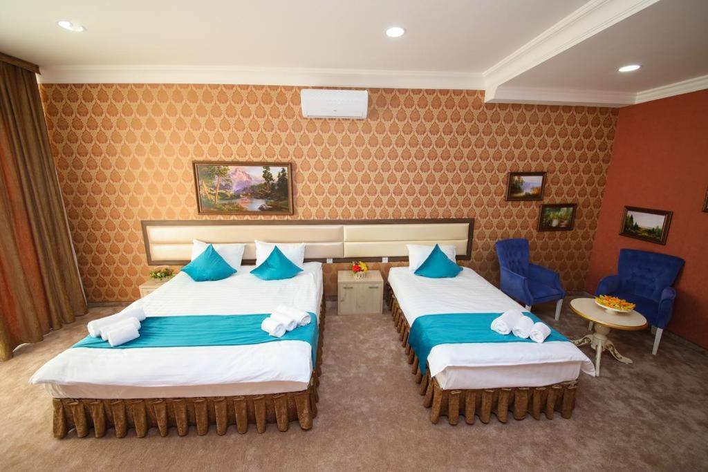Hotel Globus Taşkent Dış mekan fotoğraf